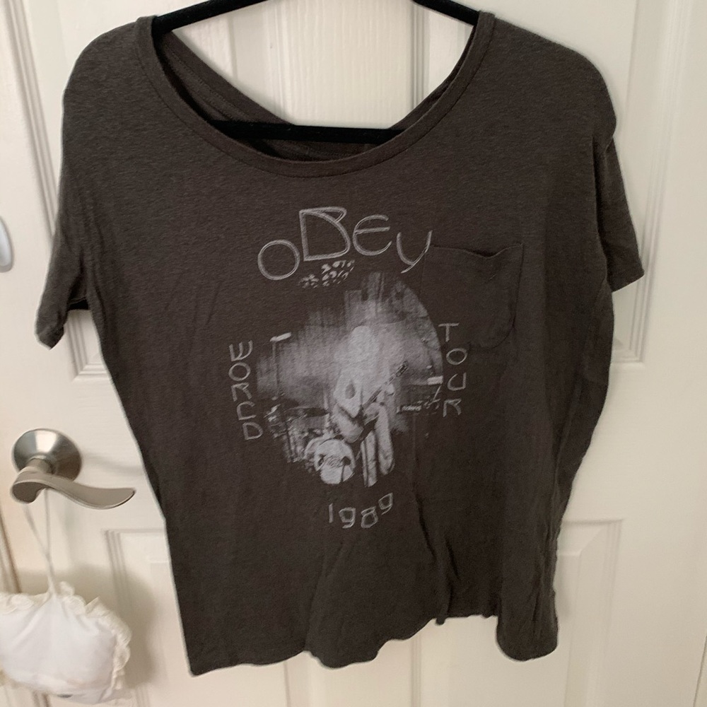 T- Shirt